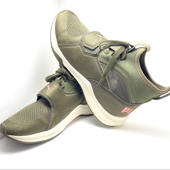 Puma Shoes - Puma Phenom Wn Sneakers